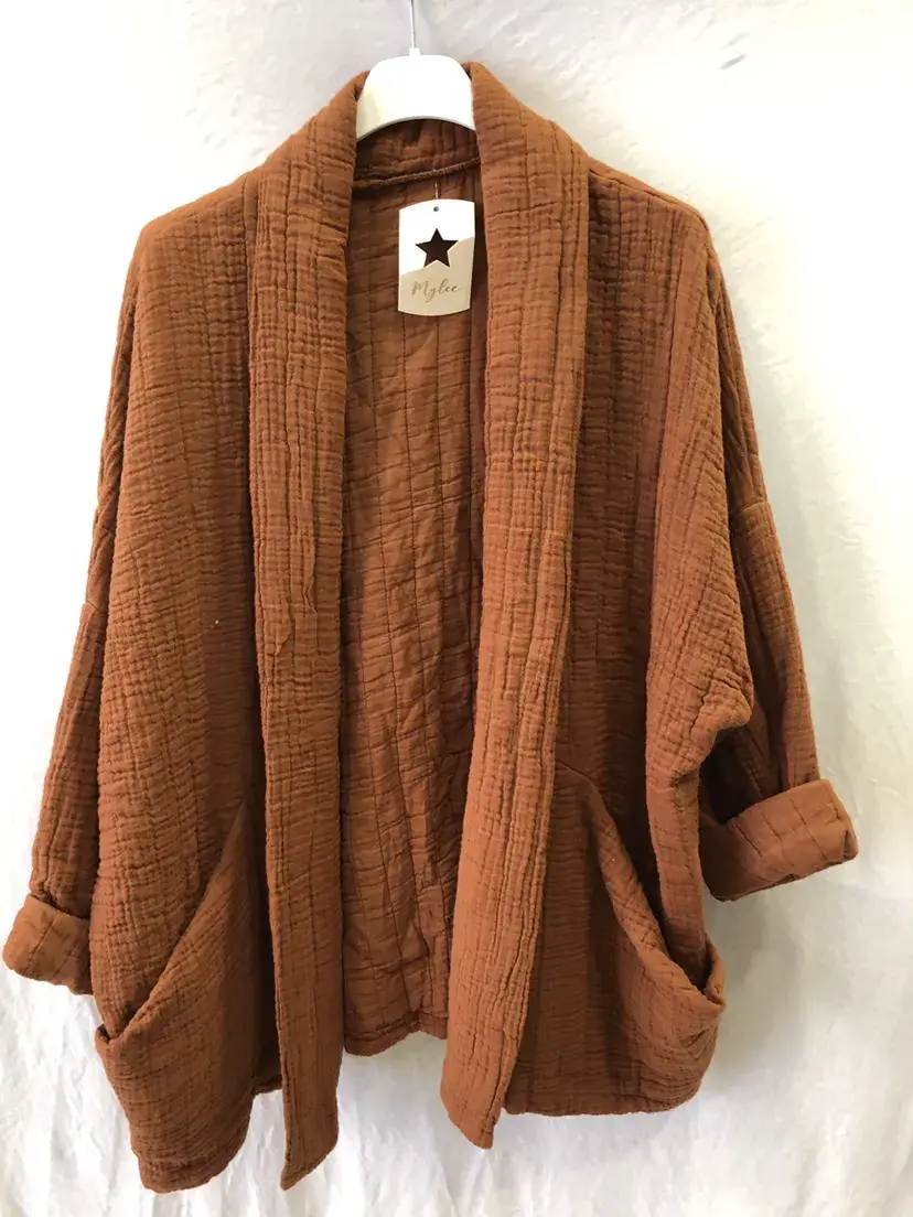 Mimi & Gogo – wholesale Jacket – Women's – Quilted Kimono-Style Jacket @5354_KimonoGaz22