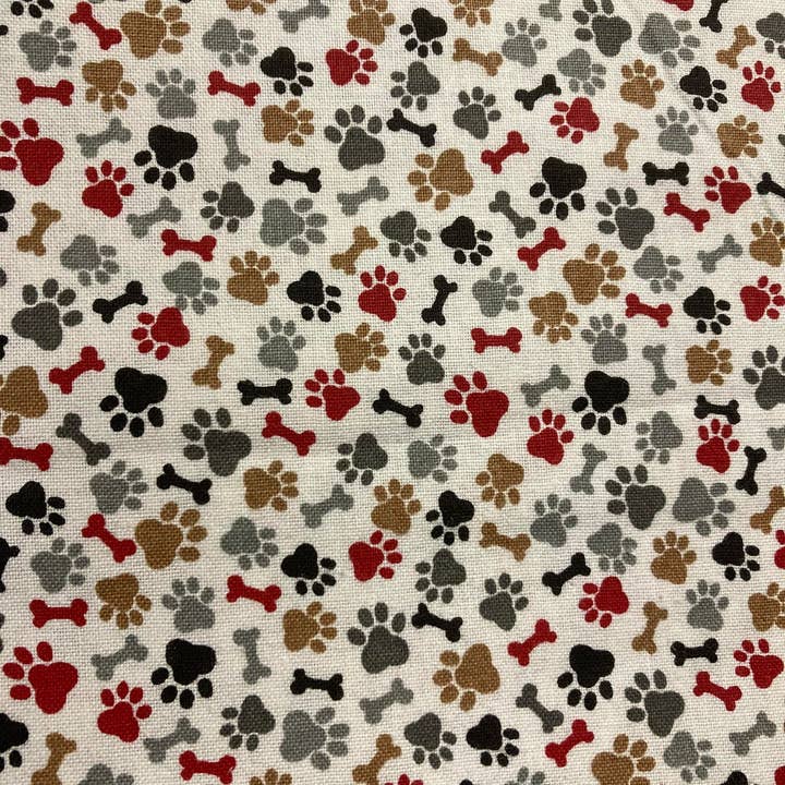 Jo's Pet Treats & Bandanas by Abab Enterprises, LLC - Vente Bandana – chien - Bandana à nouer pour chien avec motif de patte, prêt à être vendu au détail19