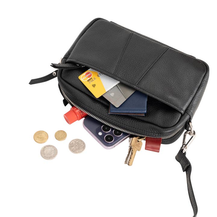 Greenwood Leather AU - Wholesale Crossbody bag – Women's - Siena Mini Crossbody – Black Leather Bag3