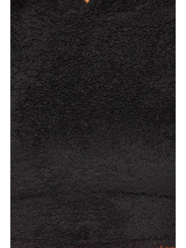 5besties inc - Wholesale Lounge Set - Women's - FUZZY HOODIE CROP AND SHORTS LOUNGE SET5