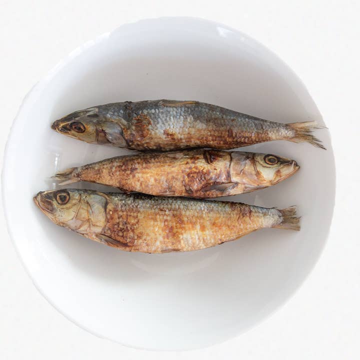Dehydrated Whole Sardines (Wild Caught) for wholesale by Wild n Fresh Treats