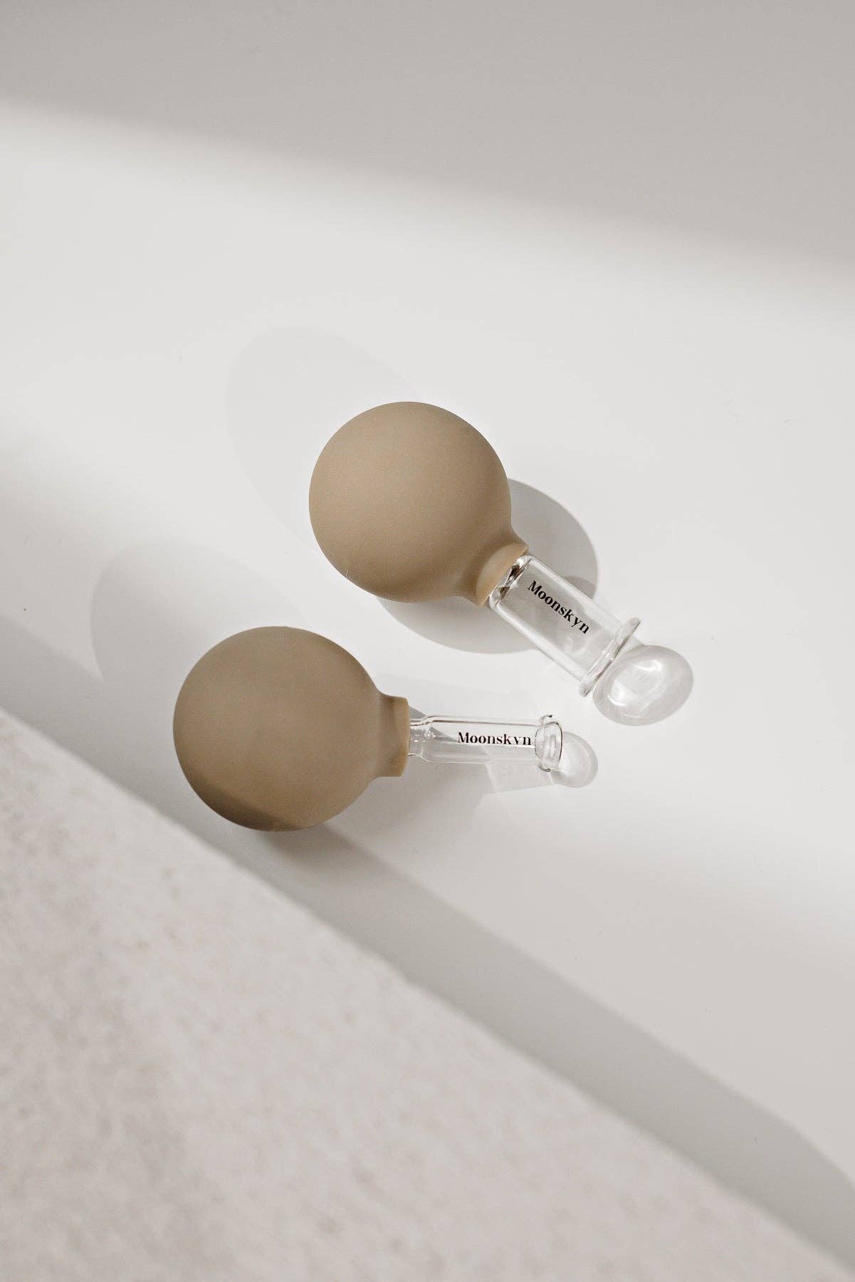 studio moonskyn inc - Wholesale Gua Sha Tool - Glass Facial Cupping