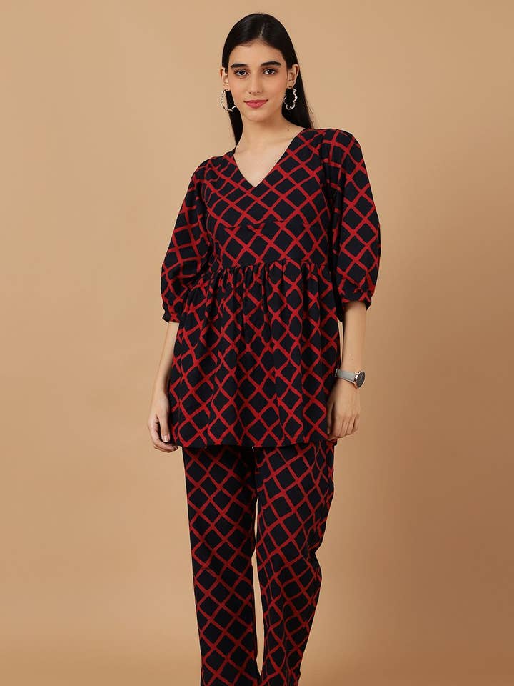 Ensemble coordonné en coton noir de Jaipur pour la vente par INDOPHILIA