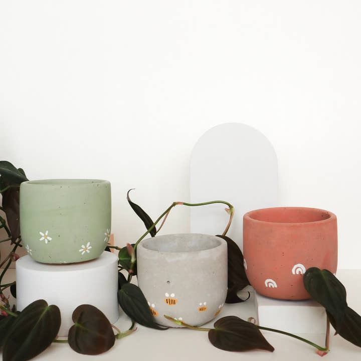 The Plant Supply - Wholesale Plant Pot - Bell Planter Painted - 3" | Bees, Arch, Daisy, Chilis