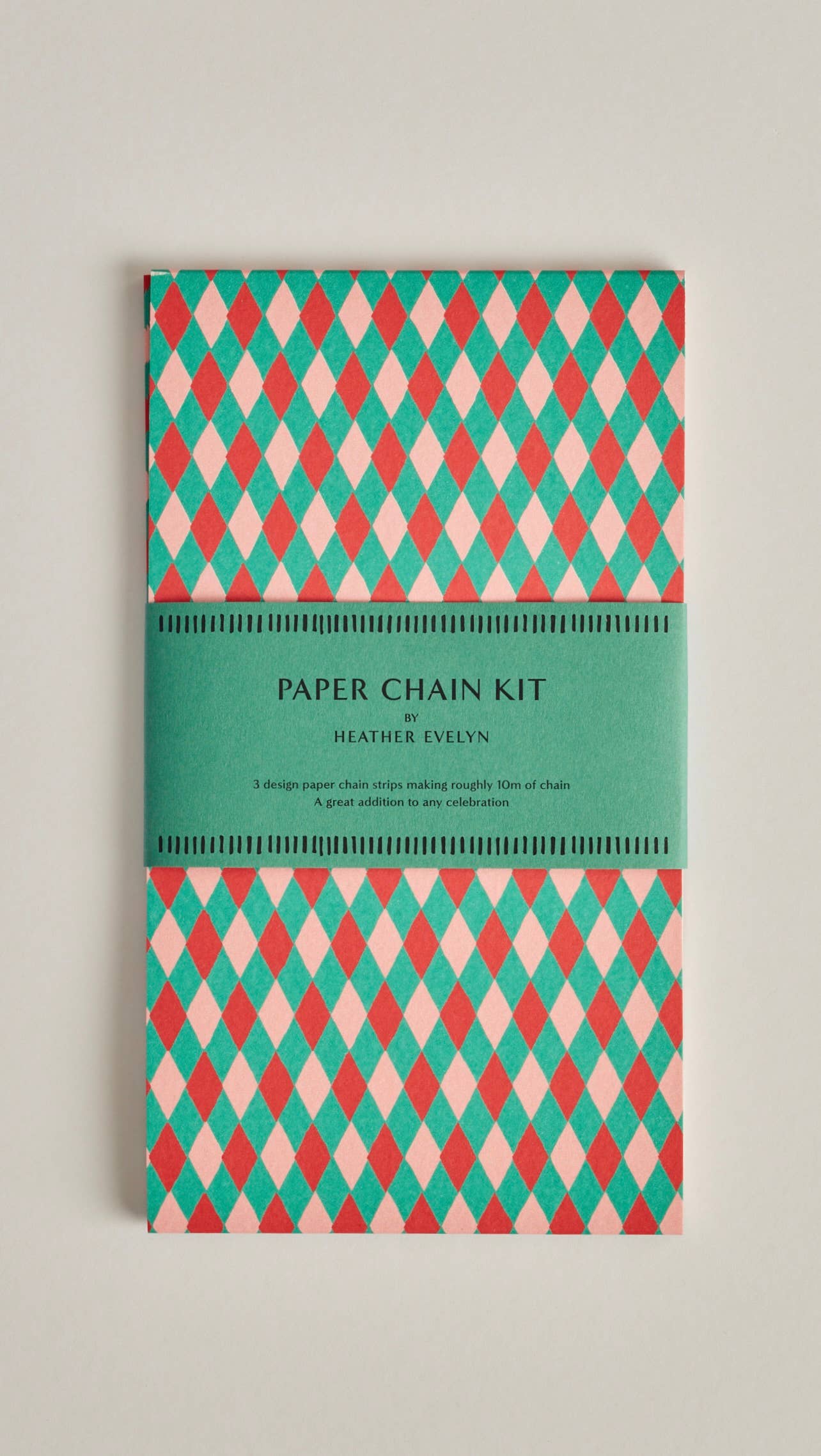 Heather Evelyn - Wholesale DIY Craft Kit - Paper Chain Kit - Harlequin & Stars0
