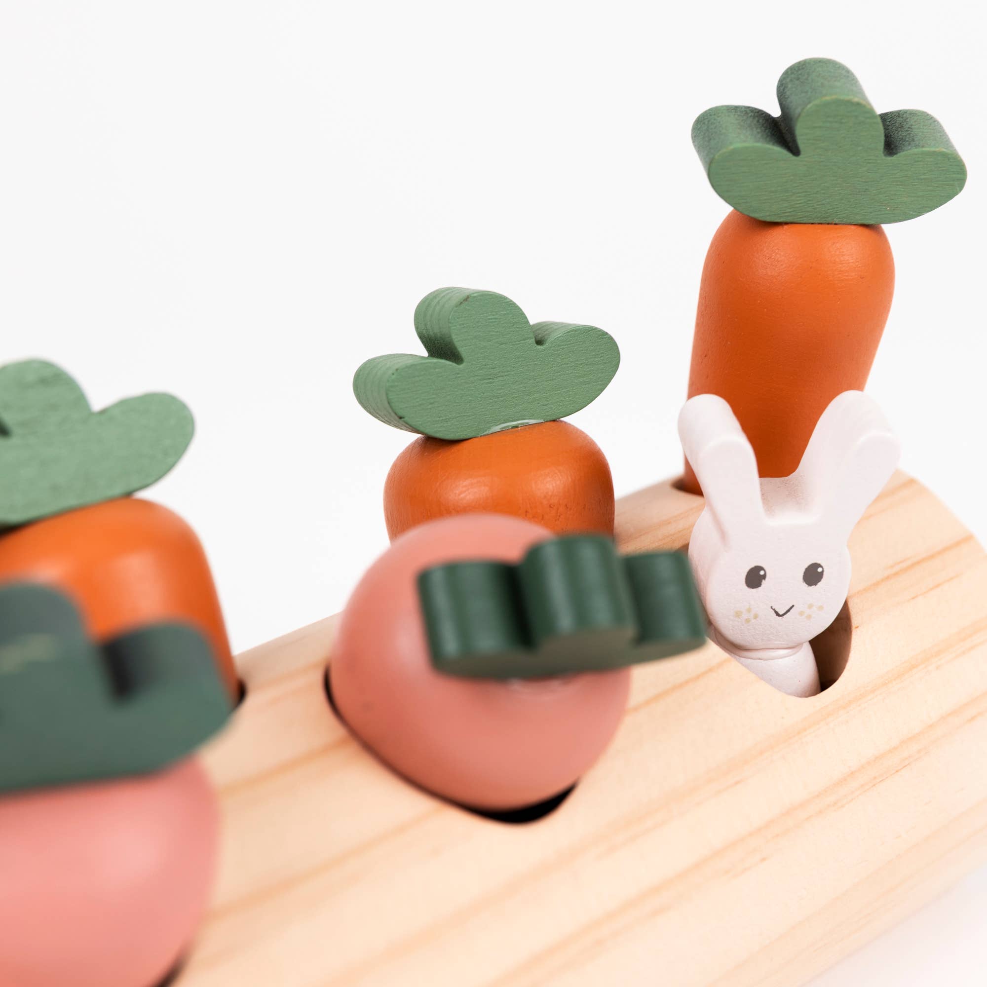 Egmont - Wholesale Wood Toy - Kids - Rabbit and Vegetables Log1