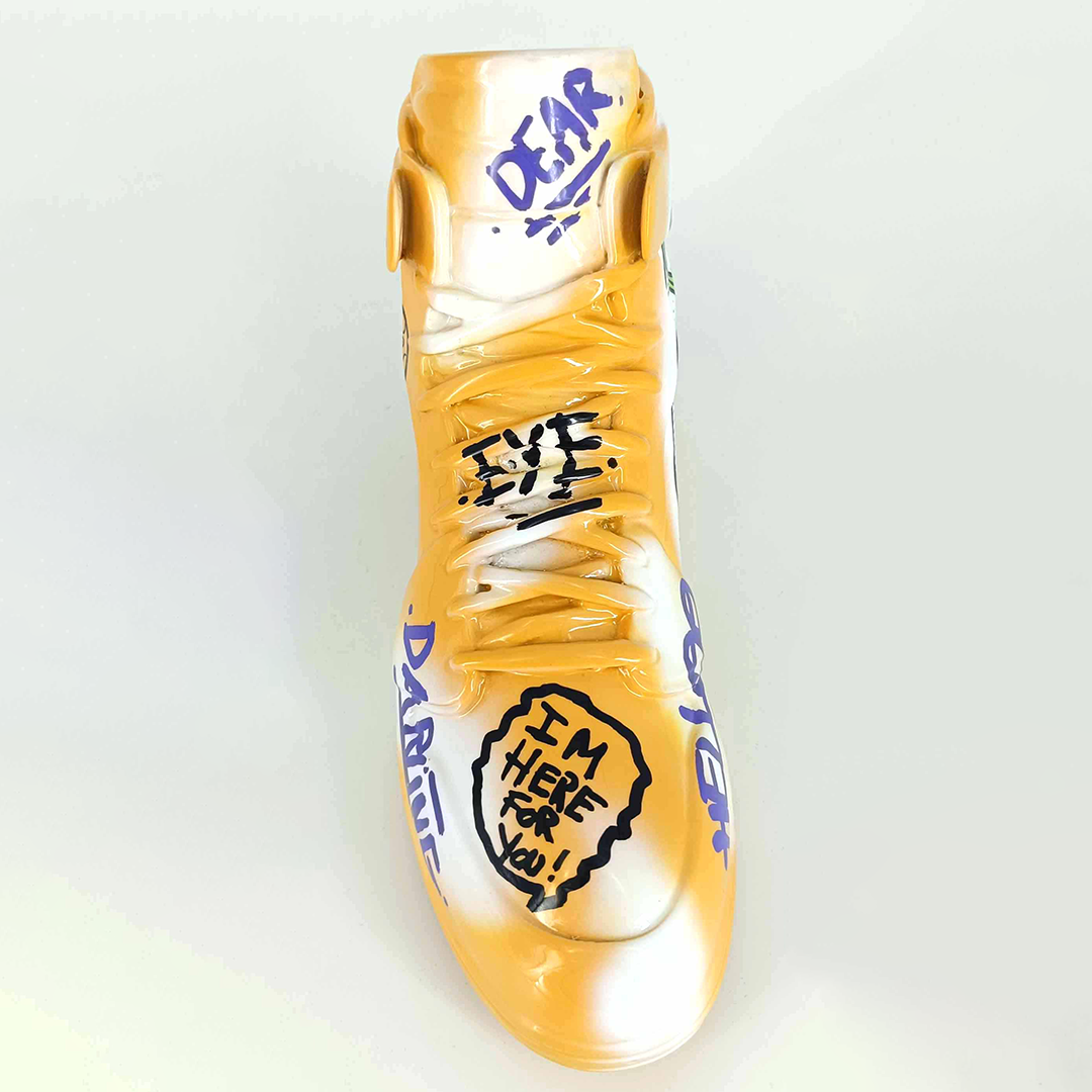 JULIARTE – wholesale Dekorativ statyett – Sapatilha Banana Rock - handmålad konstfigur3