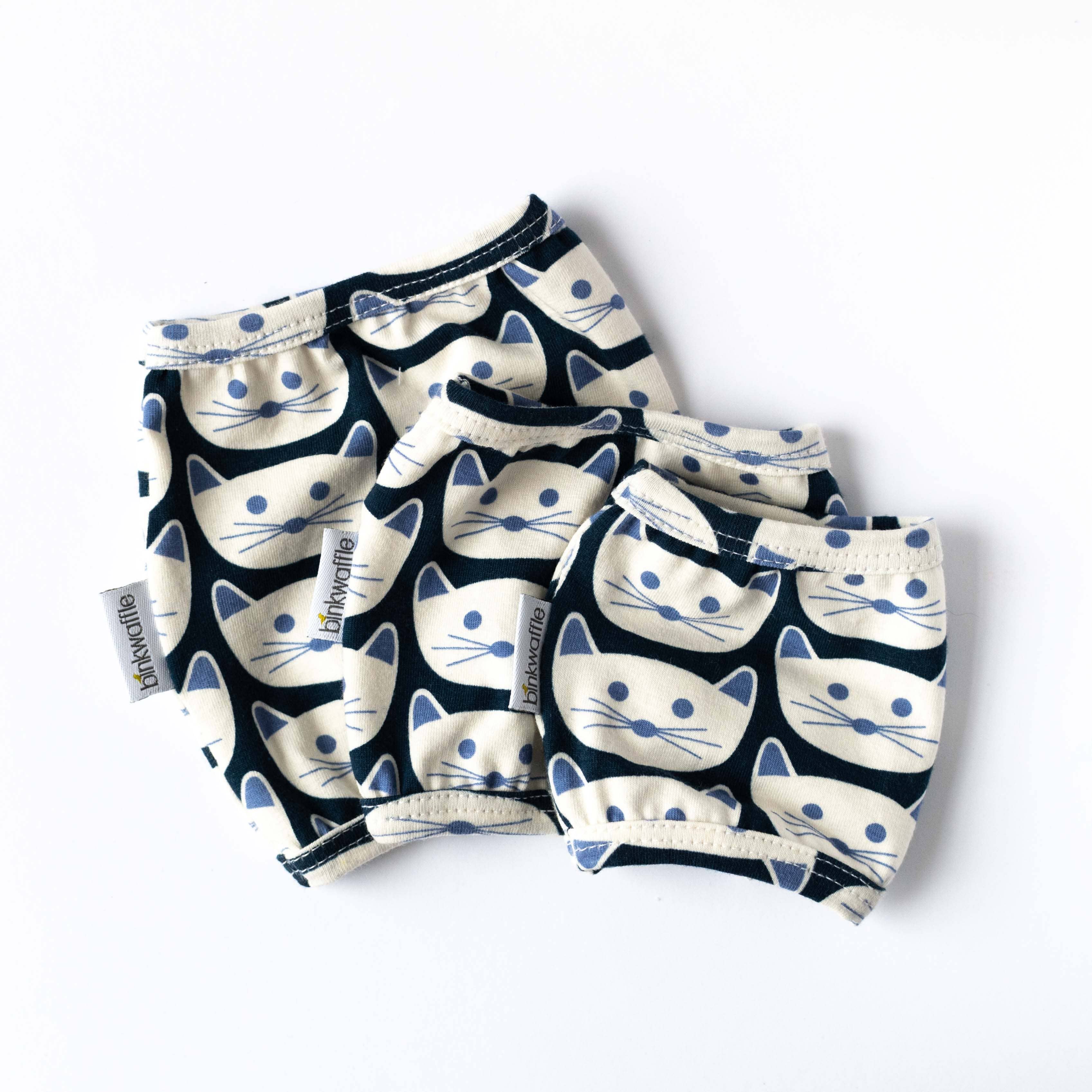 binkwaffle - Wholesale Yarn - Kitty COZY CAKES Yarn Cozy3