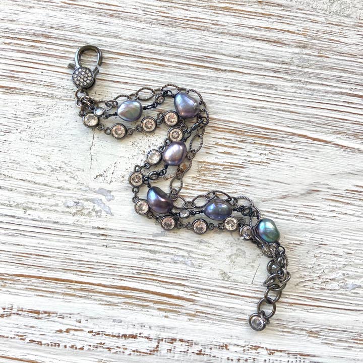 VB&CO Designs Handmade Jewelry - Wholesale Link & Chain Bracelet - Fresh water pearl triple layer bracelets boutique salon ocea4