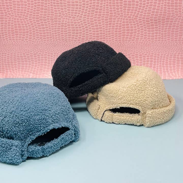 Gorra sin visera de bouclé con textura – Ajustable y unisex para venta al por mayor de Rainbow Unicorn Birthday Surprise