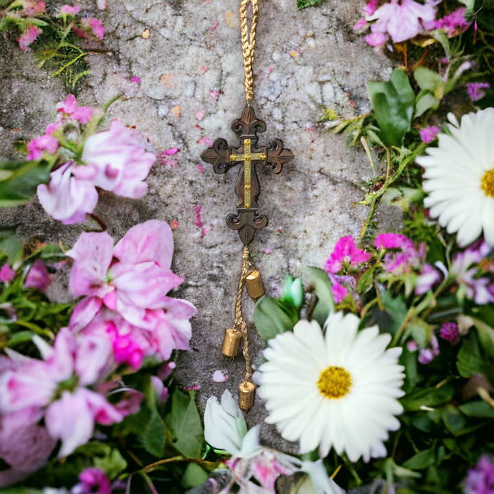 Wilco Home - Wholesale Wind chime - St. Joan of Arc Wood Cross Hanging Chapel Bells Wind Chime1