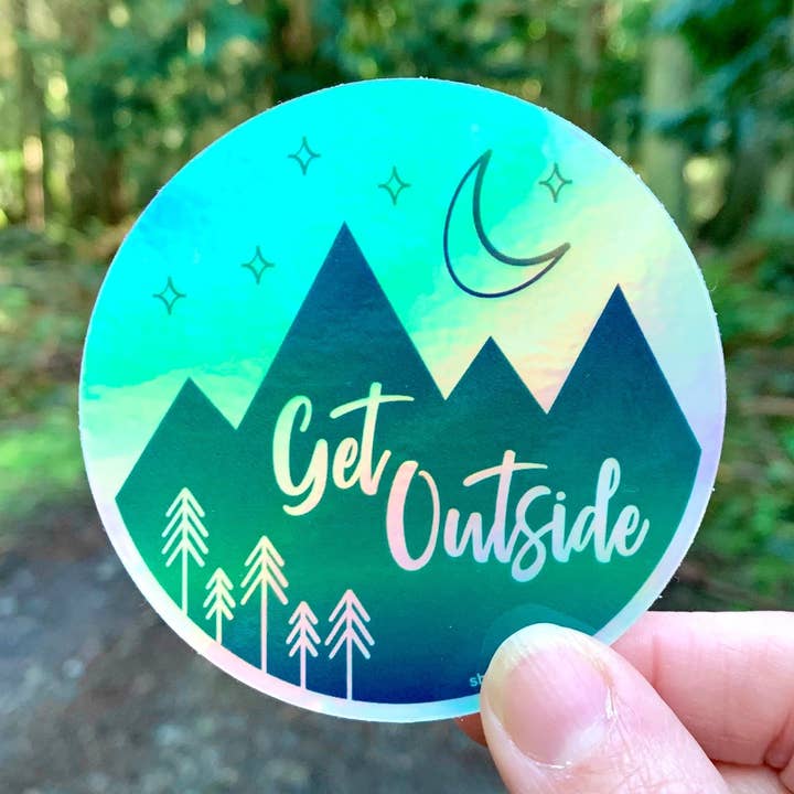 Autocollant/autocollant holographique Get Outside de 3 pouces pour la vente par Three in Kind