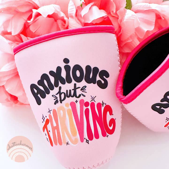 Manchon à café, Anxieux mais Florissant pour la vente par WhattaCharmer