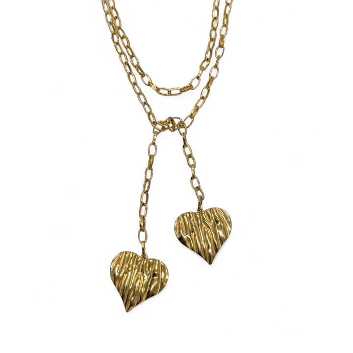 Collana con Ciondolo a Cuore Testurizzato per la vendita all'ingrosso da parte di Idlewild Everyday