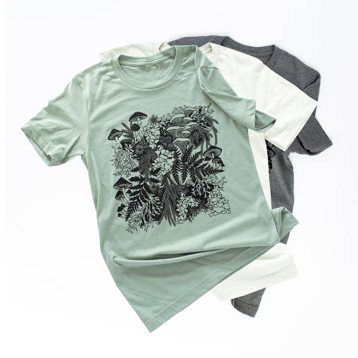 T-shirt unisexe Regrow pour la vente par Bird Mafia