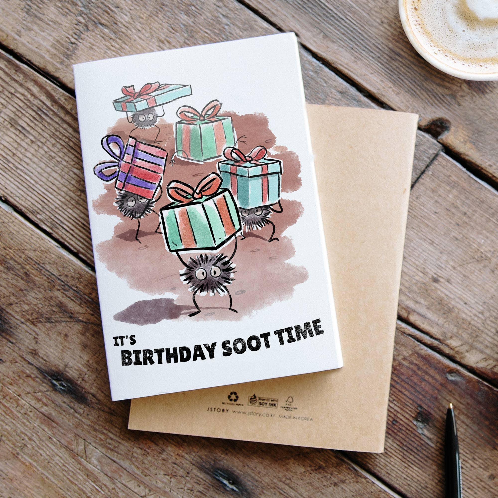 Aaron Millard Illustration – wholesale Födelsedagskort – ”Birthday Soot” Japansk Folklore Sprite Anime födelsedagskort6