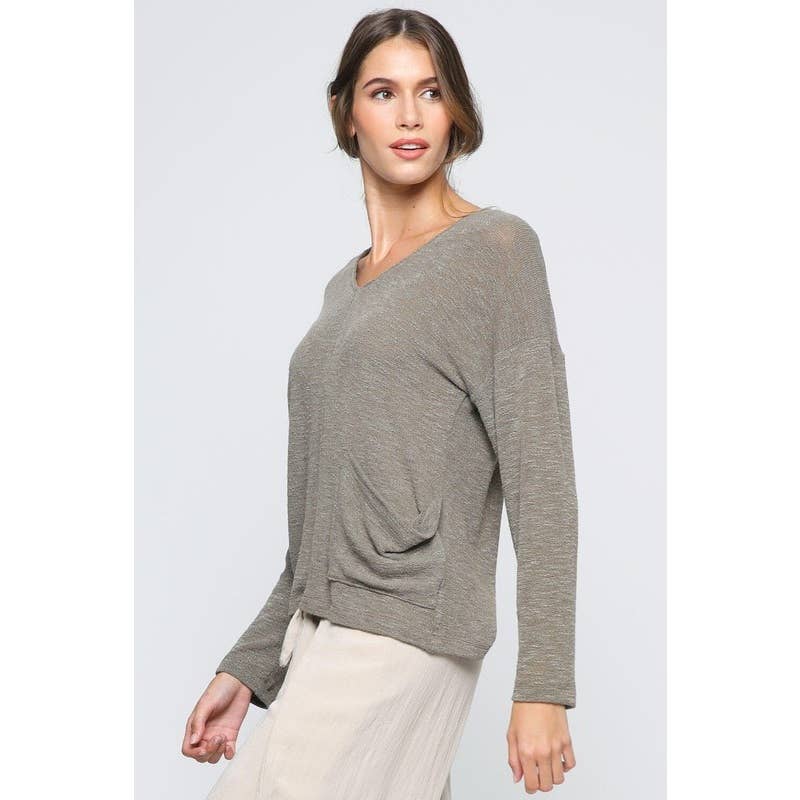 GRIGIO OLIVA Top lavorato a maglia con scollo a V e spalle scese in vendita all'ingrosso su Faire1