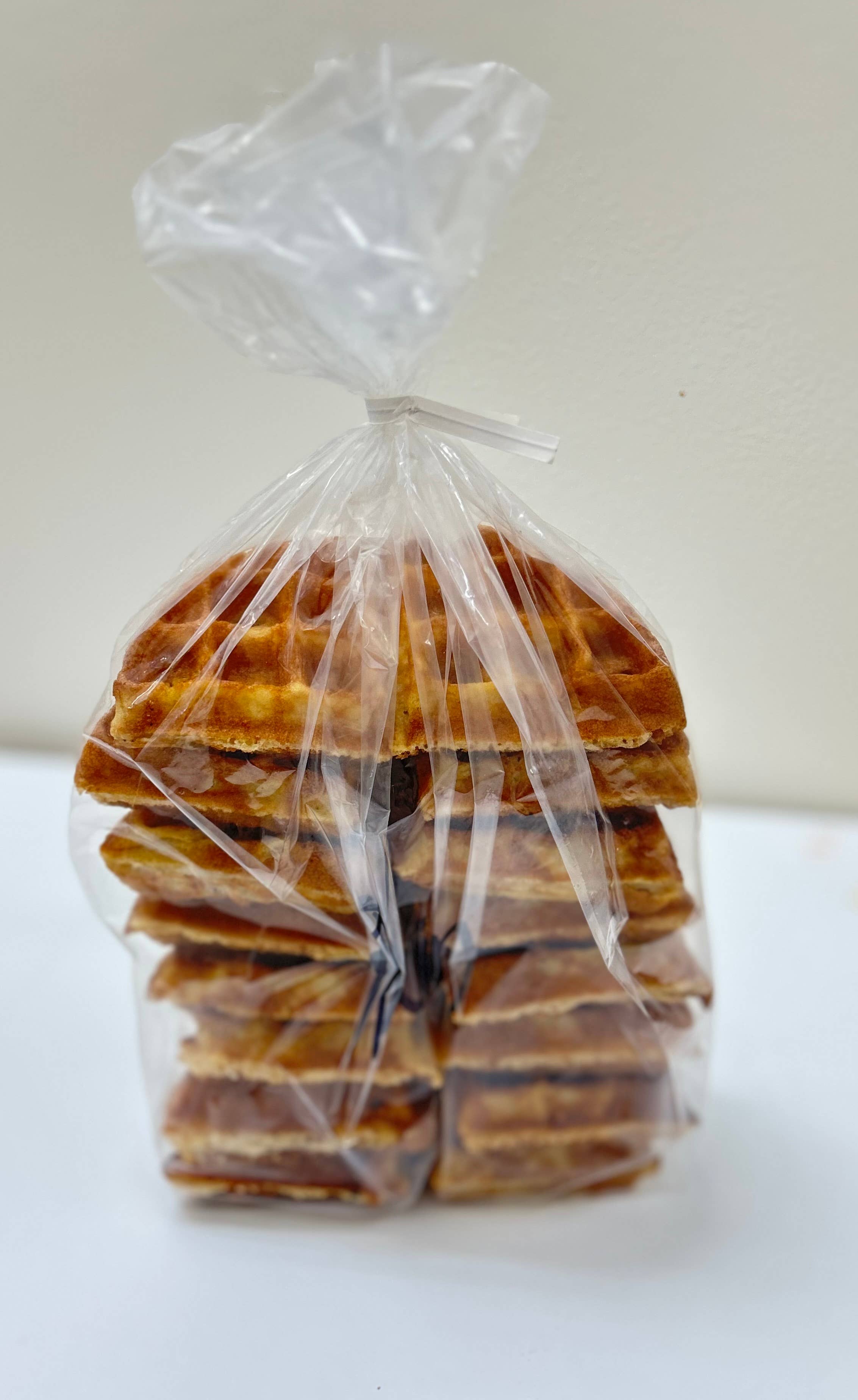 4 Waffles Kitchen - Wholesale Snack Bar - FOOD SERVICE 96ct quarter classic plain waffle pieces1