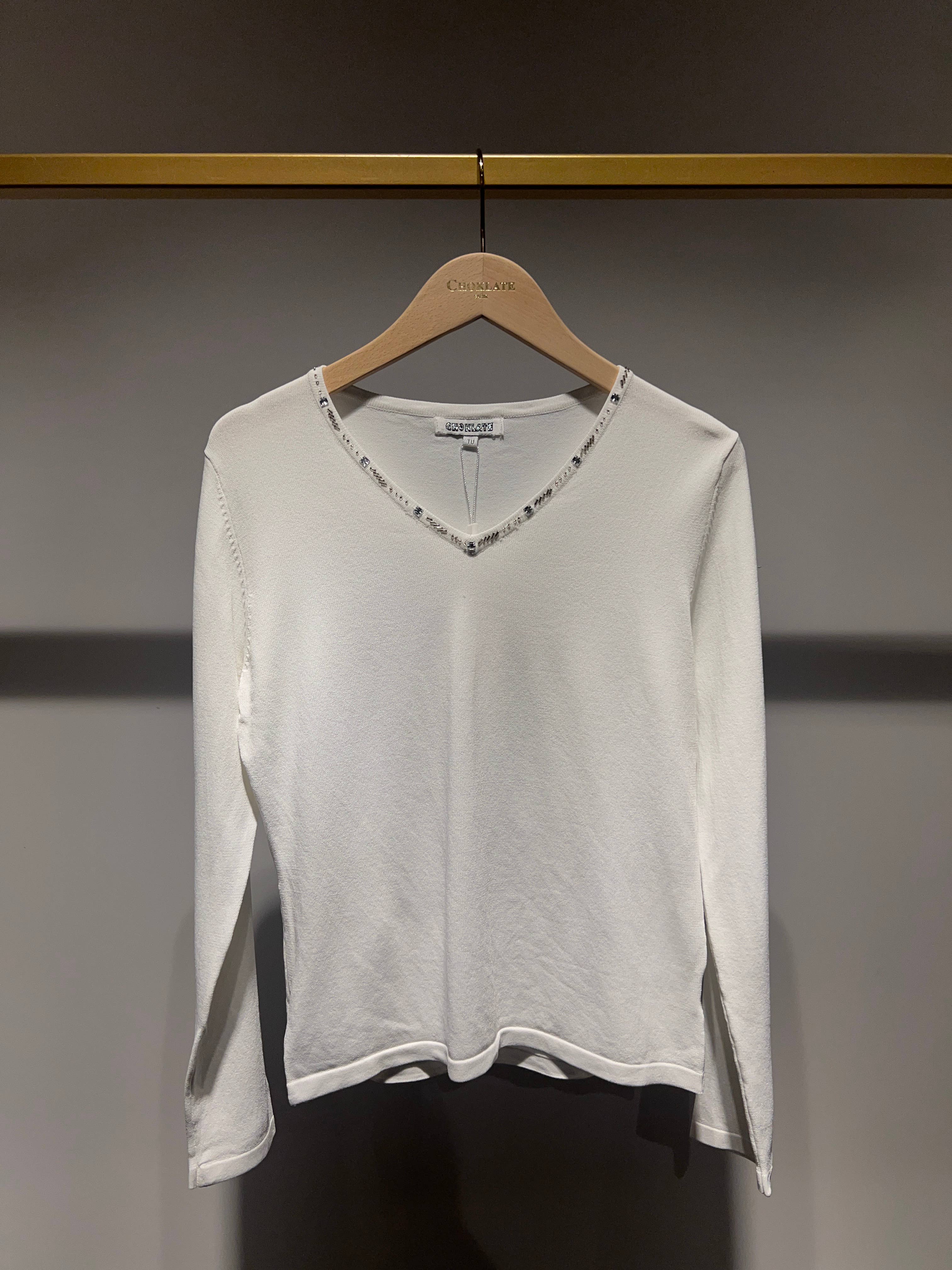 CHOKLATE PARIS - Vente Haut en maille – femme - Maille col V détails perles au col - 21378