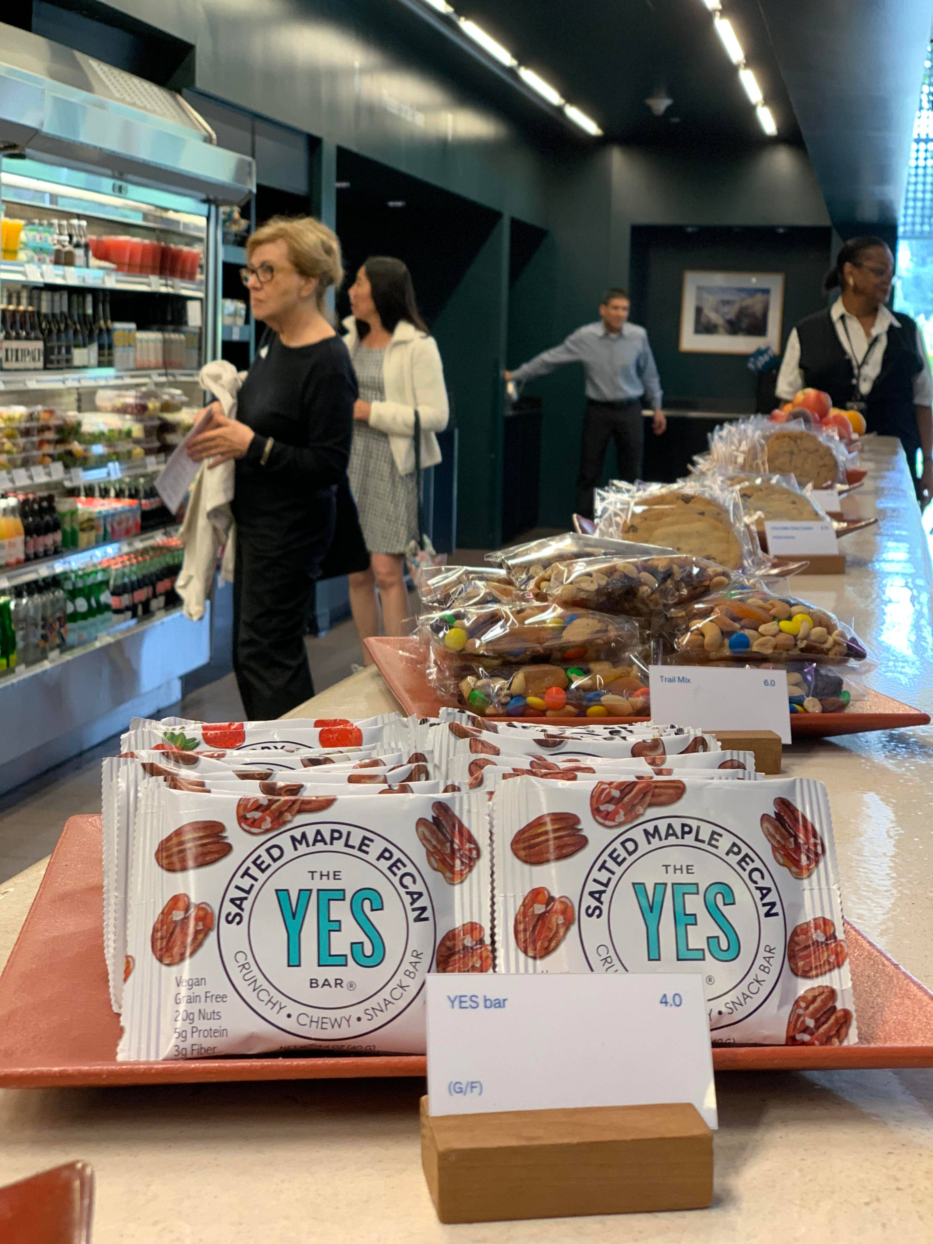 YES Bar® - Low Sugar Snack Bars – Großhandel Snack-Riegel – Gesalzene Ahorn-Pekannuss - Premium-Snackriegel aus echten Zutaten10