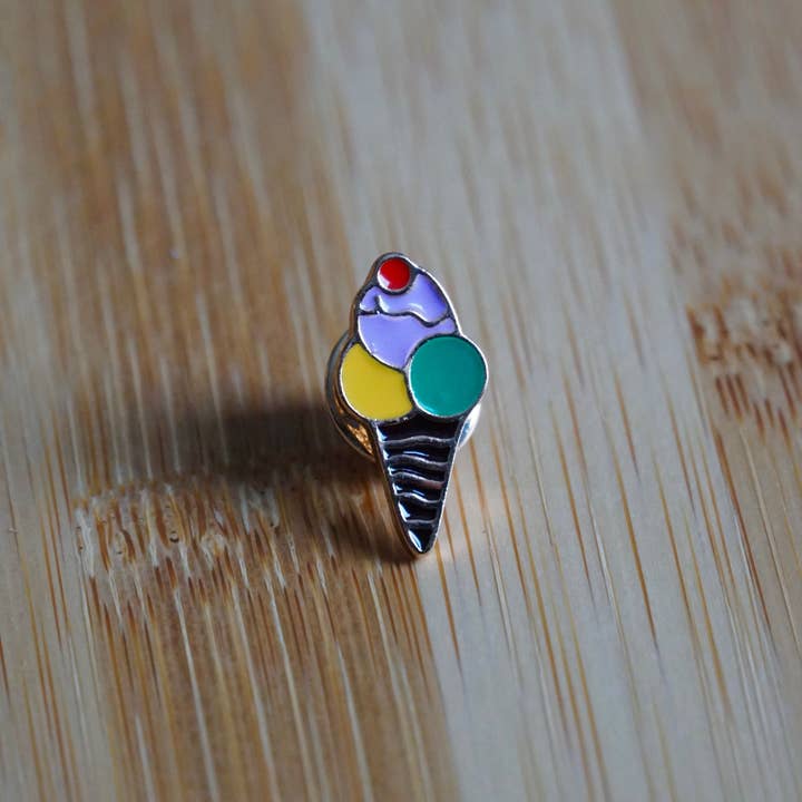 Missh Shop - Wholesale Lapel Pin/Button - Enamel pins15