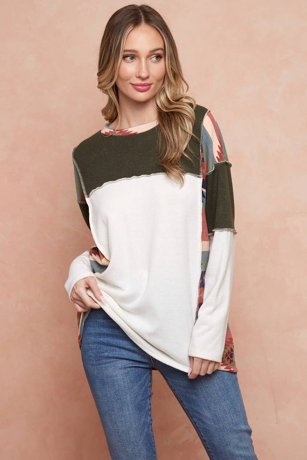 Moonshot Clothing - Wholesale Tunic - Women's - MST2977-DELFI AZTEC COLORBLOCK PULLOVER8