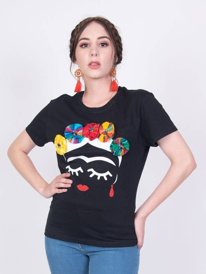 Frida Serape zwart verfraaid T-shirt voor wholesale door Cielito Lindo
