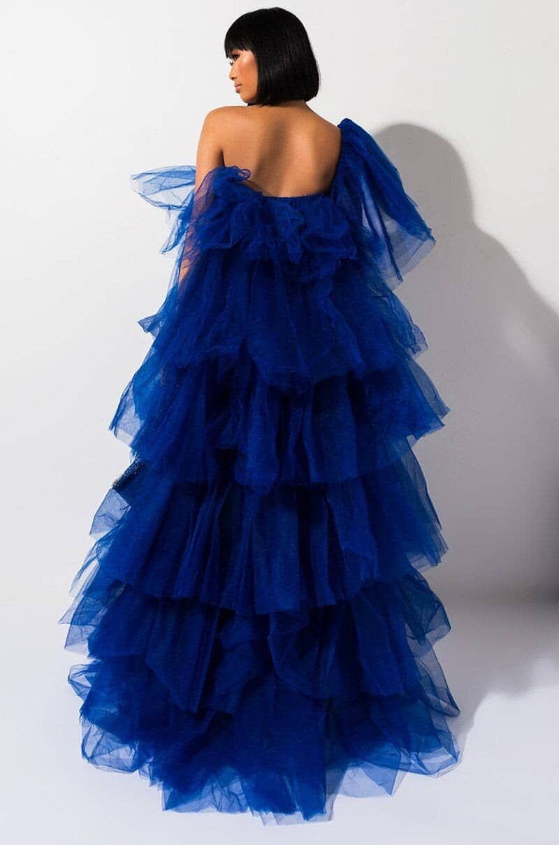 Vanida Dang – wholesale Klänning - Dam – One – couture i tyll på beställning2