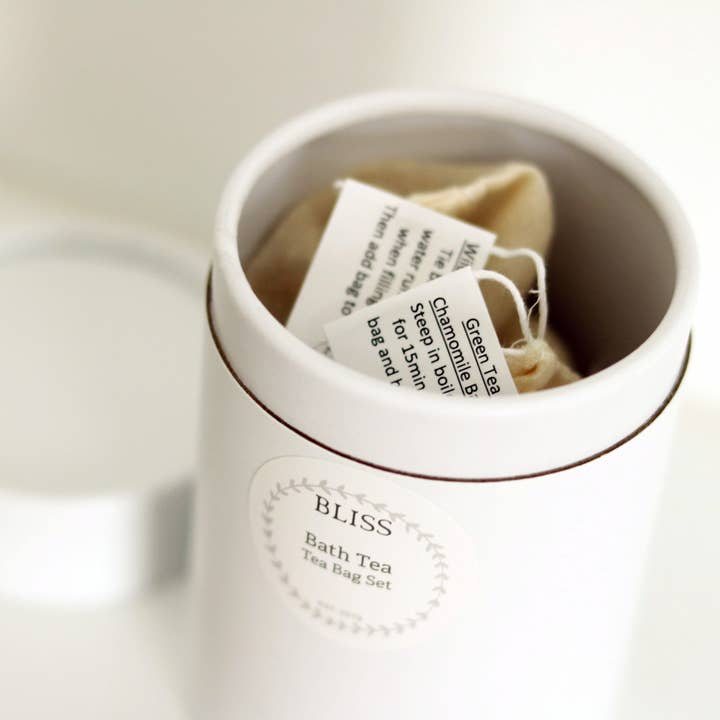 BLISS by Waddell & Co – Großhandel Bade- & Körperpflege-Set – Badetee (Teebeutel-Set) — Wildblume + Grüntee Kamille1