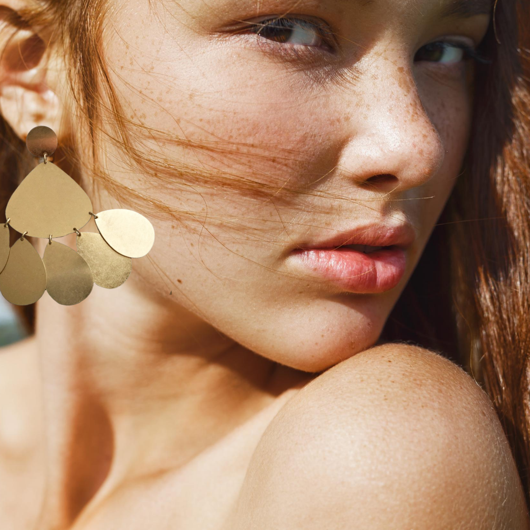 Be the Good - Wholesale Dangle Earrings - Gold Lily Pad Chandelier Earrings1