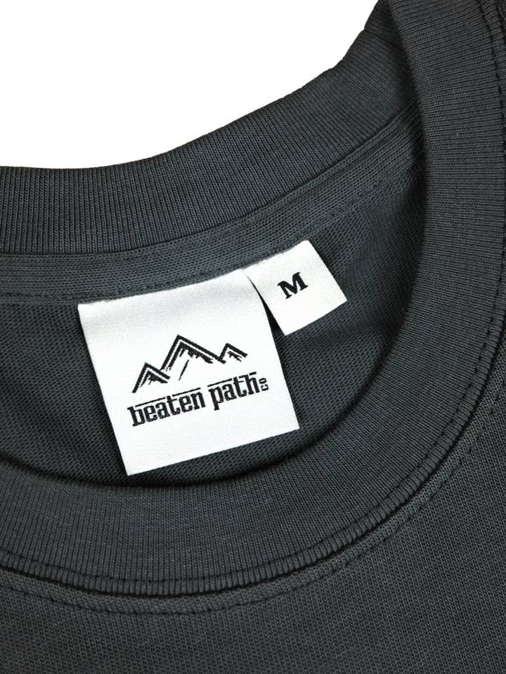 Beaten Path Co - Vente T-shirt sérigraphié – unisexe - T-SHIRT SOL2