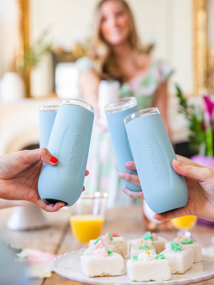 Cool Blue Champagne Flute for wholesale by Vinglacé