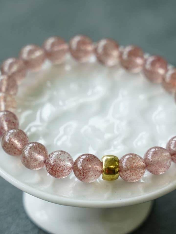 Elegant Strawberry Quartz Bracelet – 8mm Beads, Stretchable, Healing & Christmas Crystal Gift for wholesale by Moon Rituals
