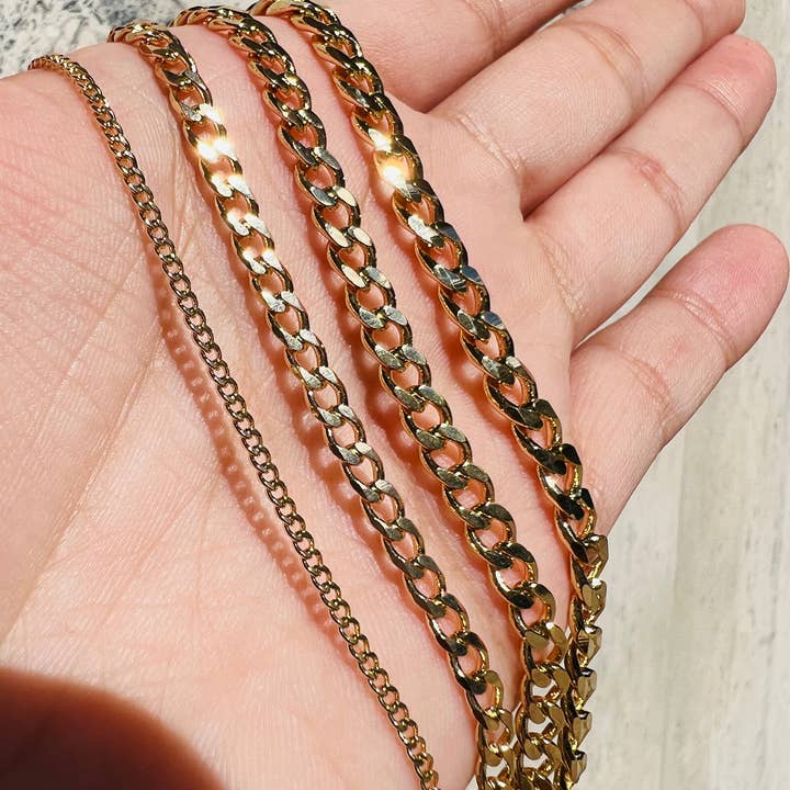 The Bead Bazaar - Wholesale Link & Chain Necklace - Wholesale 2mm Curb Gold Filled Chains, 18KT Gold Filled Cuban Link Chain, Thin Curb Chain, Bulk Wholesale Curb Chain, Mens Gold Chain Wholesale