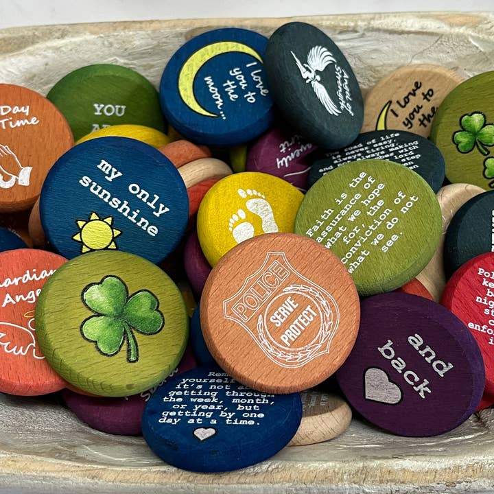 Fichas de Madera Inspiradoras (36) en Expositor de Cuenco para venta al por mayor de SHOPGIVECOURAGE