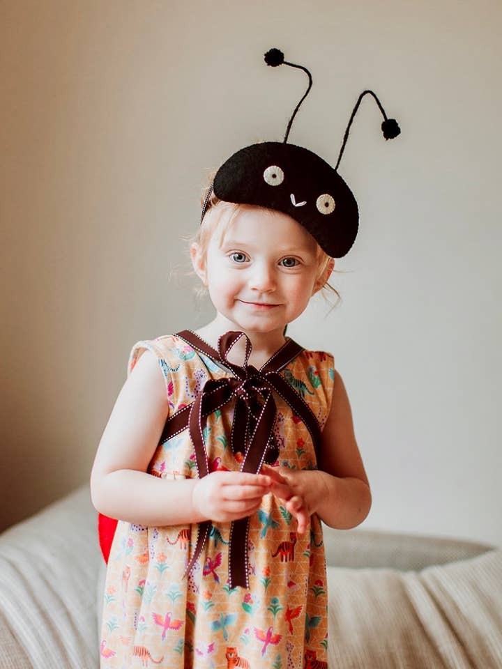 Sew Heart Felt – wholesale Costume – Child – Louise Ladybird Dressing Up Set2