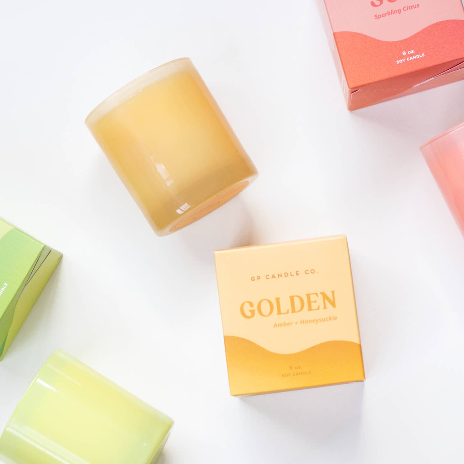 GP Candle Co. – wholesale Jar/filled candle – Golden 9 oz. Hue Candle (Amber + Honeysuckle)5