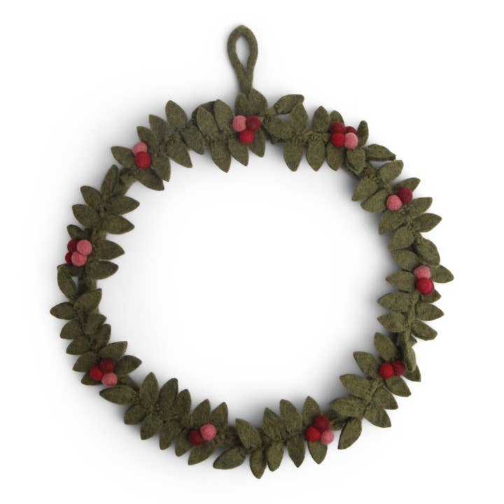 Big Green Wreath w/Red Berries for wholesale by Gry and Sif
