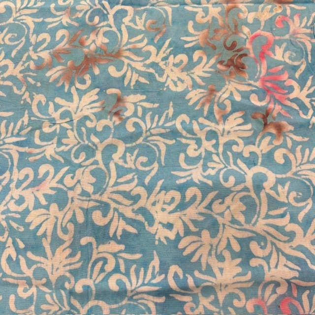 Babyblau/Pink & Tan Batik Fransen Schal | 100% Weiche Viskose für den Großhandel von Asia West