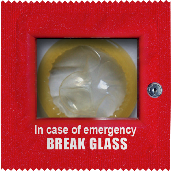 CALLVIN EU - Wholesale Gag Gift/Novelty Gift - Condom : Préservatif: In Case Of Emergency Break Glass1