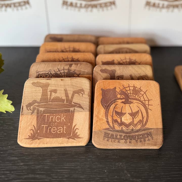 Sottobicchieri in legno 3,2 «W 0,3" H Sottobicchieri in legno per Halloween per la vendita all'ingrosso da parte di WoodCraftHaven