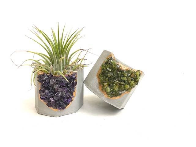 Plant One On Me Designs - Vendita all'ingrosso Vasi per piante - Vaso per cemento in cristallo di ametista, con impianto ad aria5