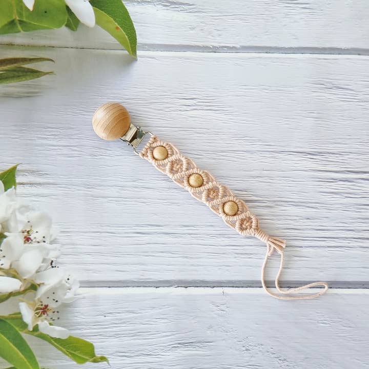 Inspire Baby Wear - Wholesale Pacifier Clip - Baby - Macrame Dummy Chain – Stylish & Practical Baby Essential!7