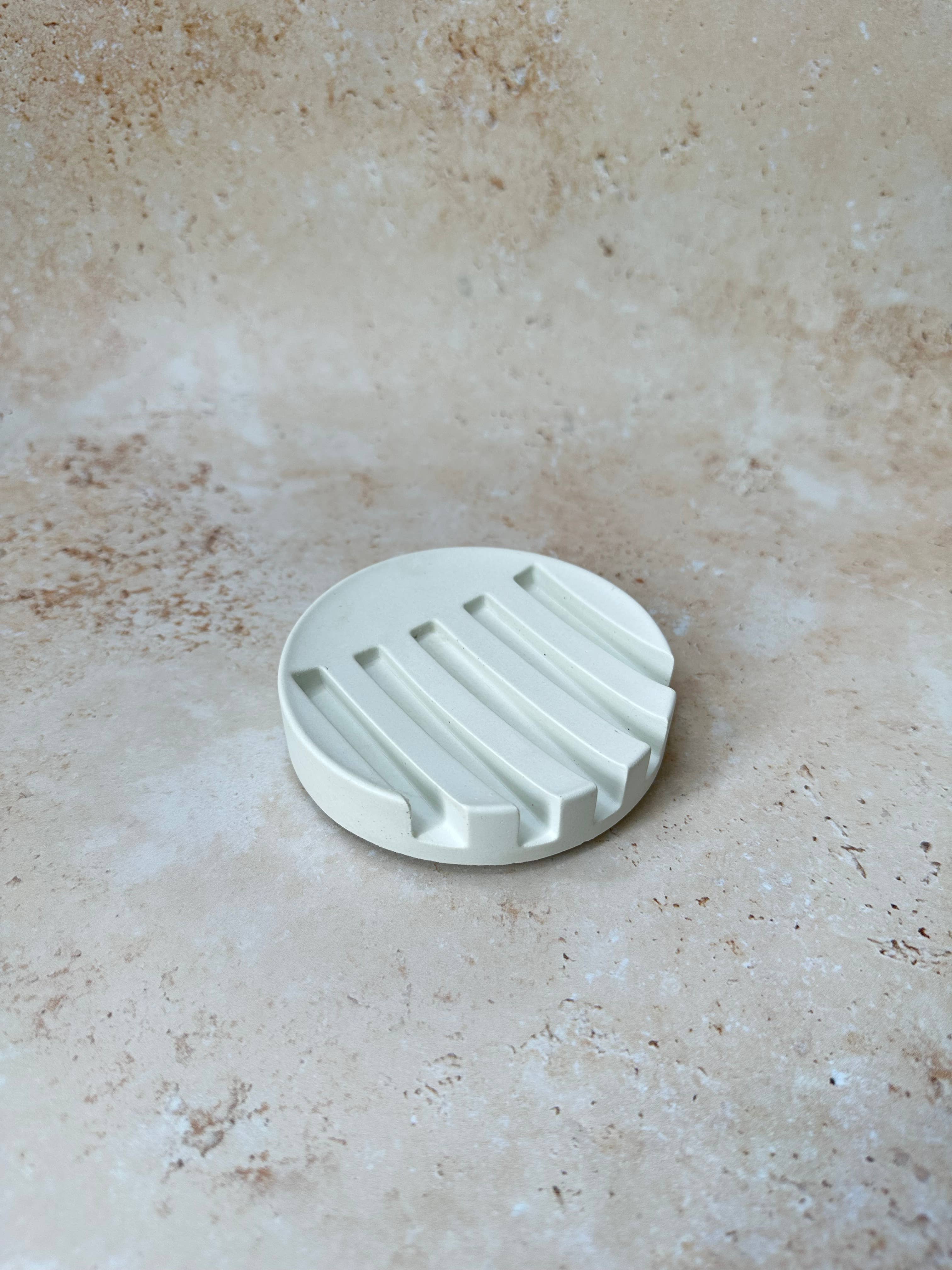 Smells Like Home Store - Wholesale Bath Soap Dish - Round Flow Concrete Soap Dish0