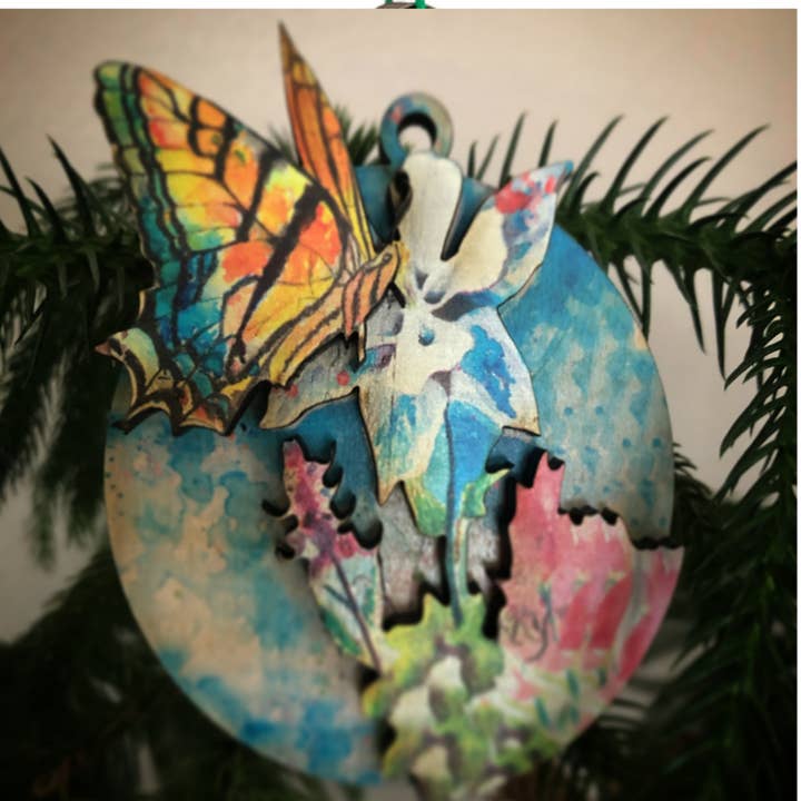 Vlinder op een Columbine Houten voor wholesale door Art For The Young At Heart