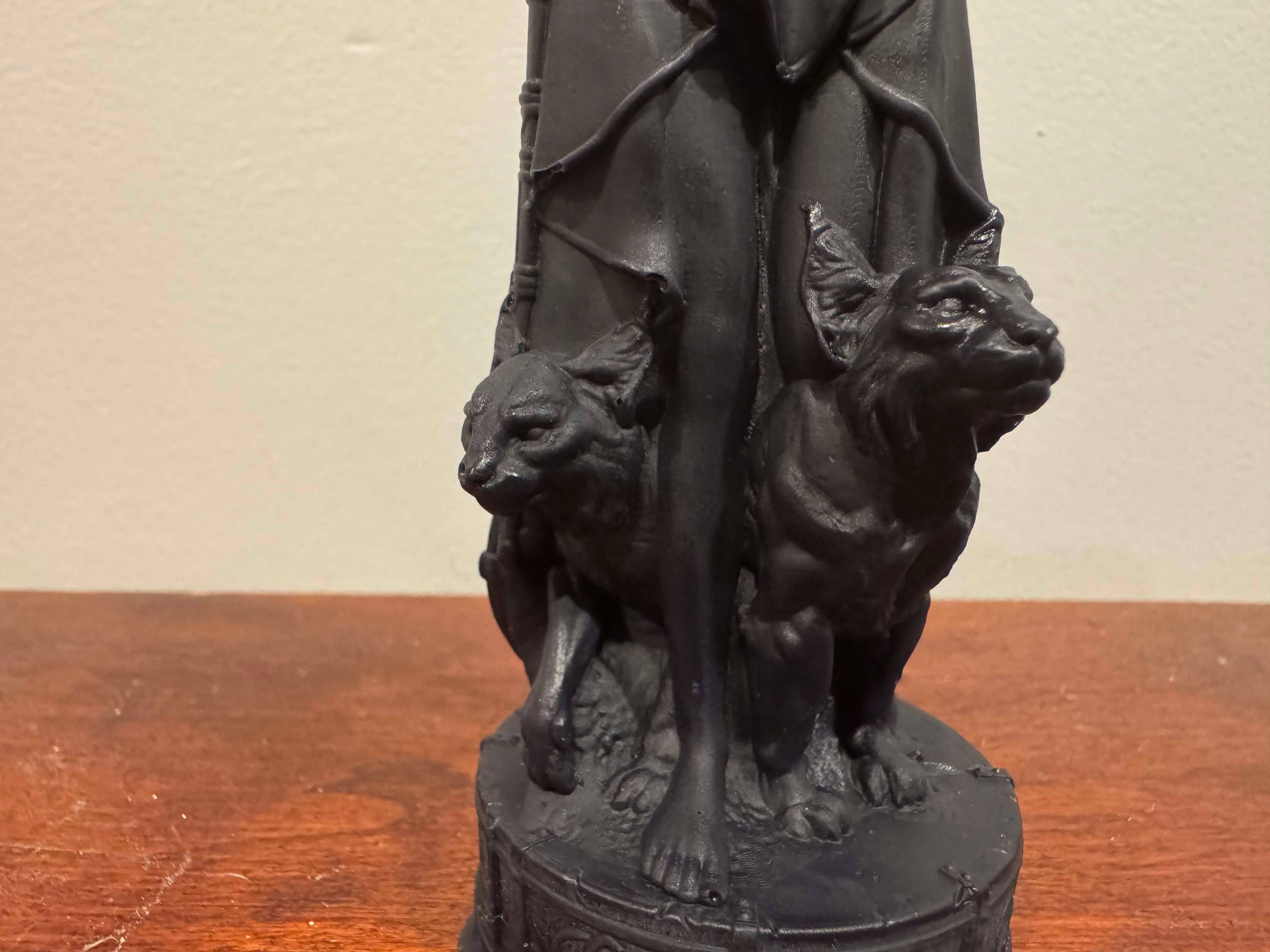 Susan Schomigs Creations - Wholesale Novelty Candle - Freya3