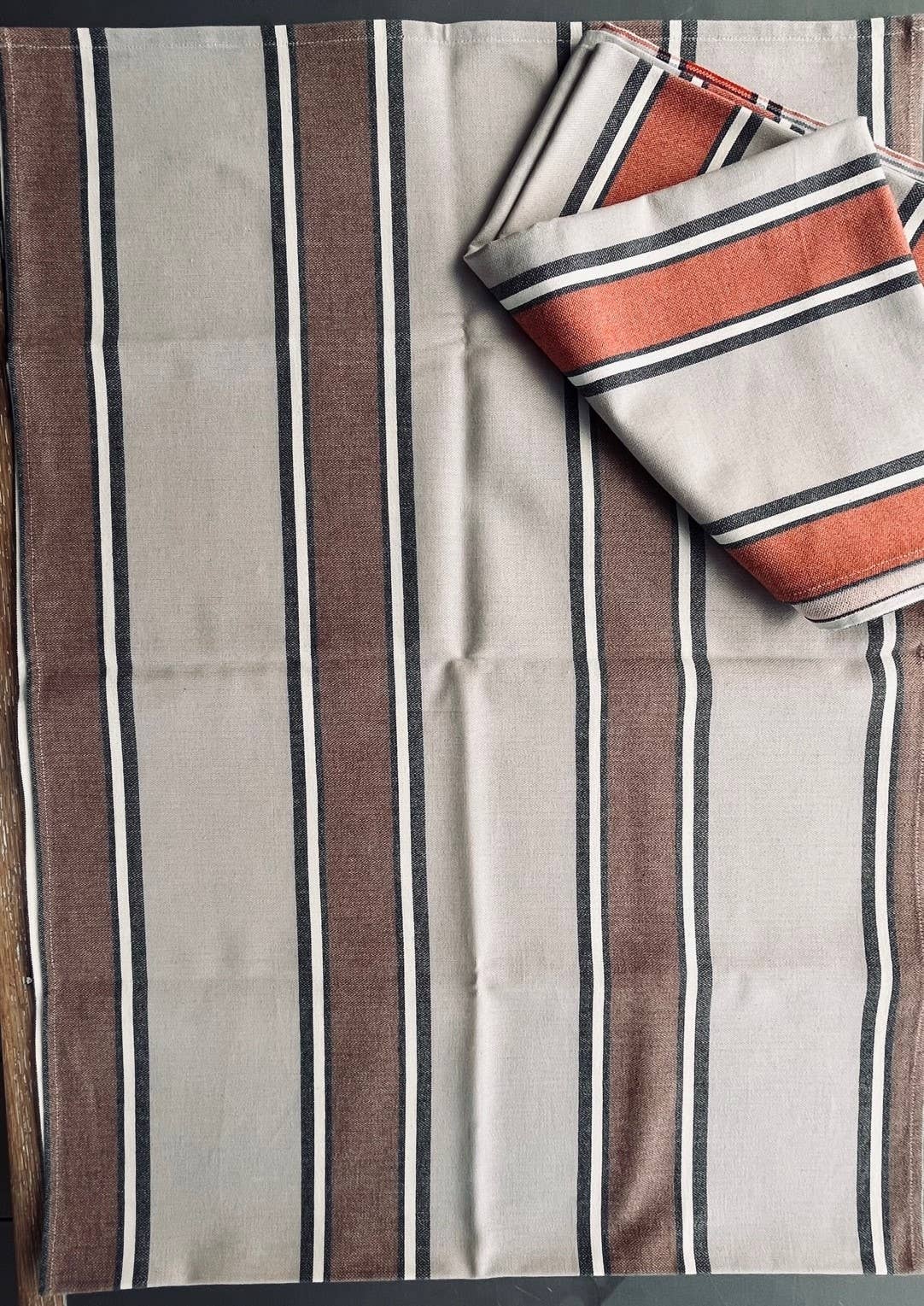 Dresseur de tables – wholesale Tea towel – SIMONE tea towel -100% cotton1