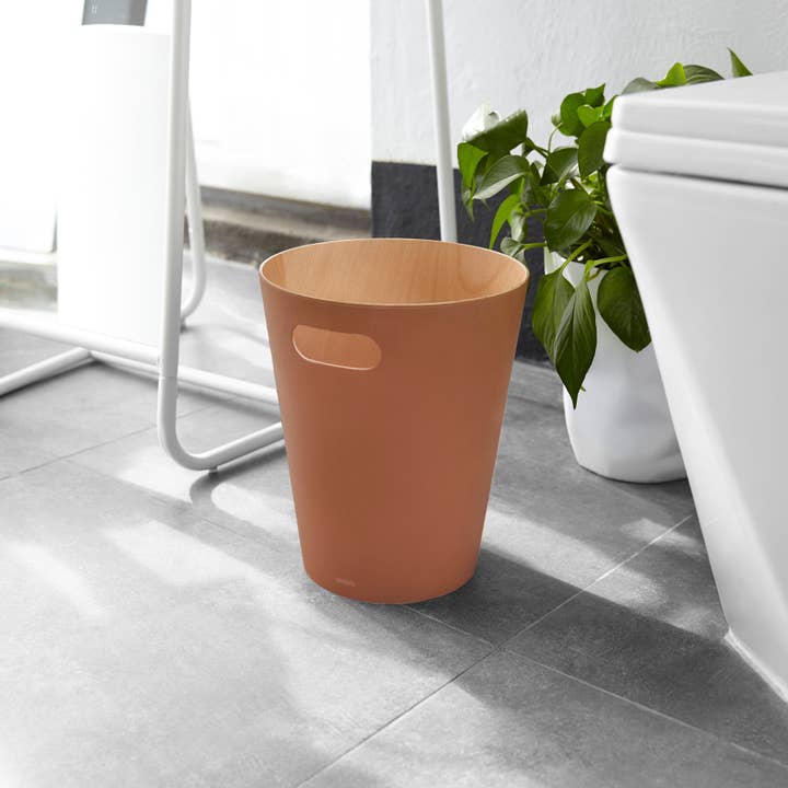 Umbra (CAN) - Wholesale Trashcan/Trash Bin - Woodrow Trash Can52