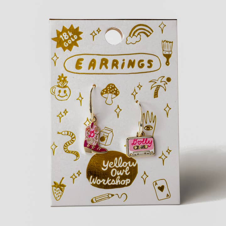 Yellow Owl Workshop - Venta al por mayor Pendientes colgantes - Pendientes Dolly: Pendientes de Bota Vaquera y Cinta de Casete3