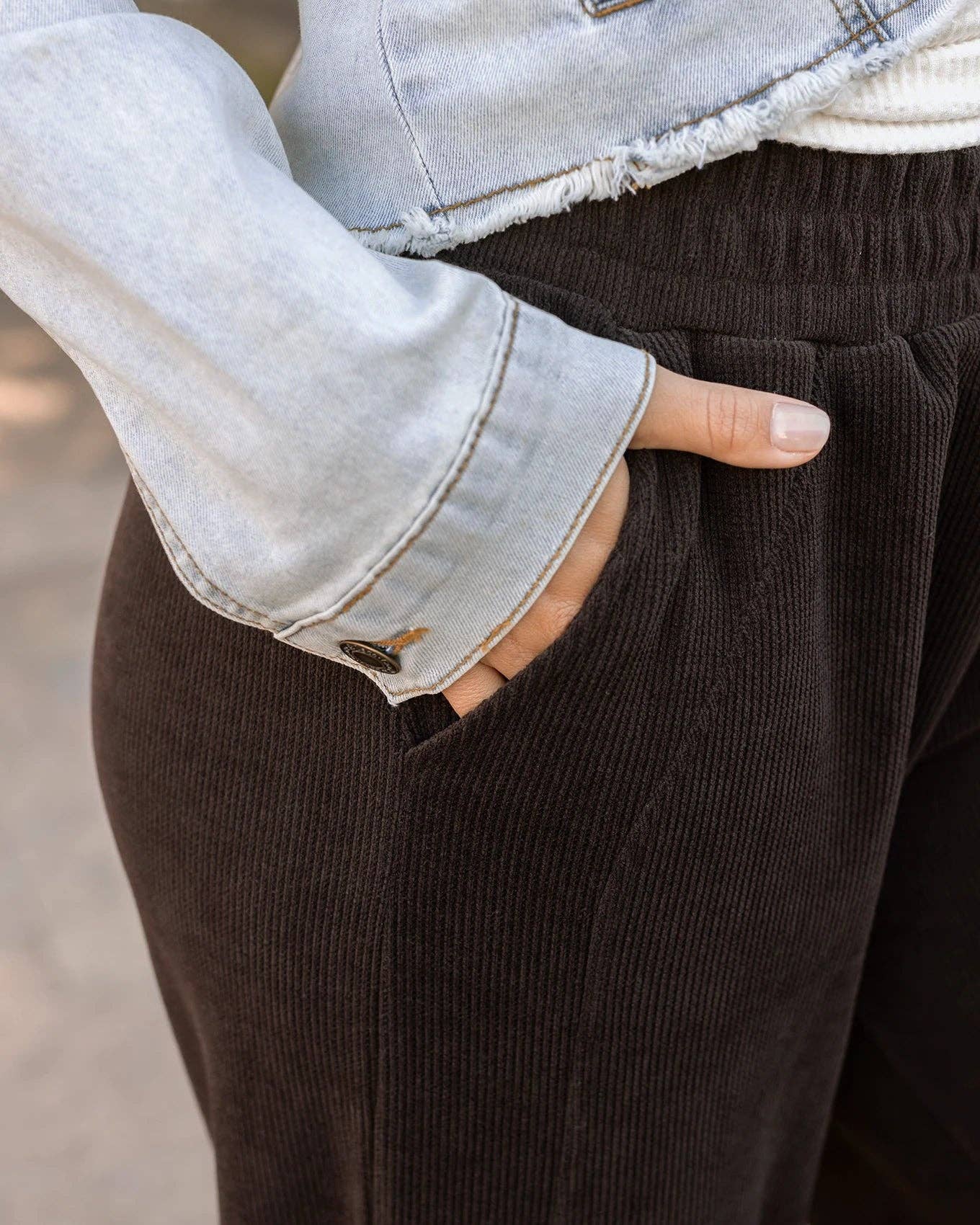 Java Pantalon à jambes droites à cordon en Java en vente sur Faire3